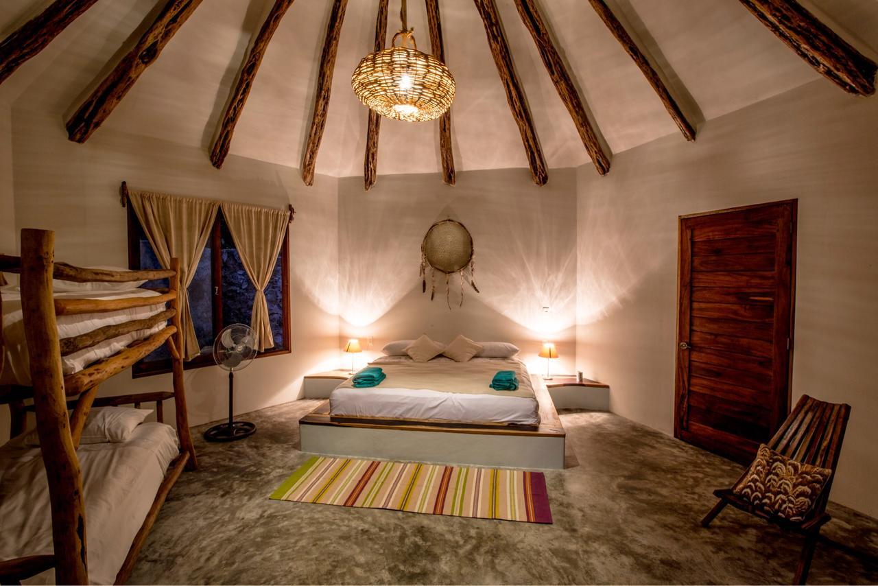 Bed and Breakfast Escarabajo Rojo Tulum Esterno foto