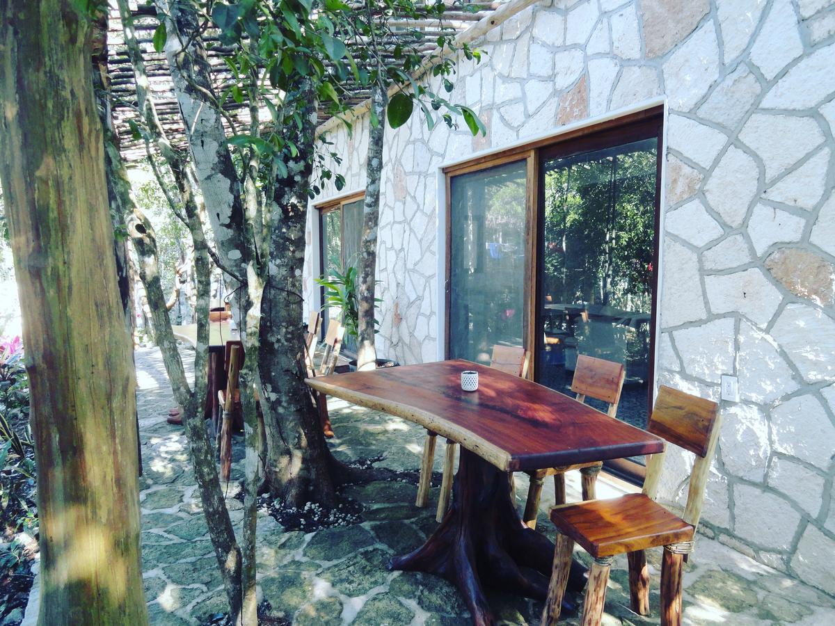 Bed and Breakfast Escarabajo Rojo Tulum Esterno foto