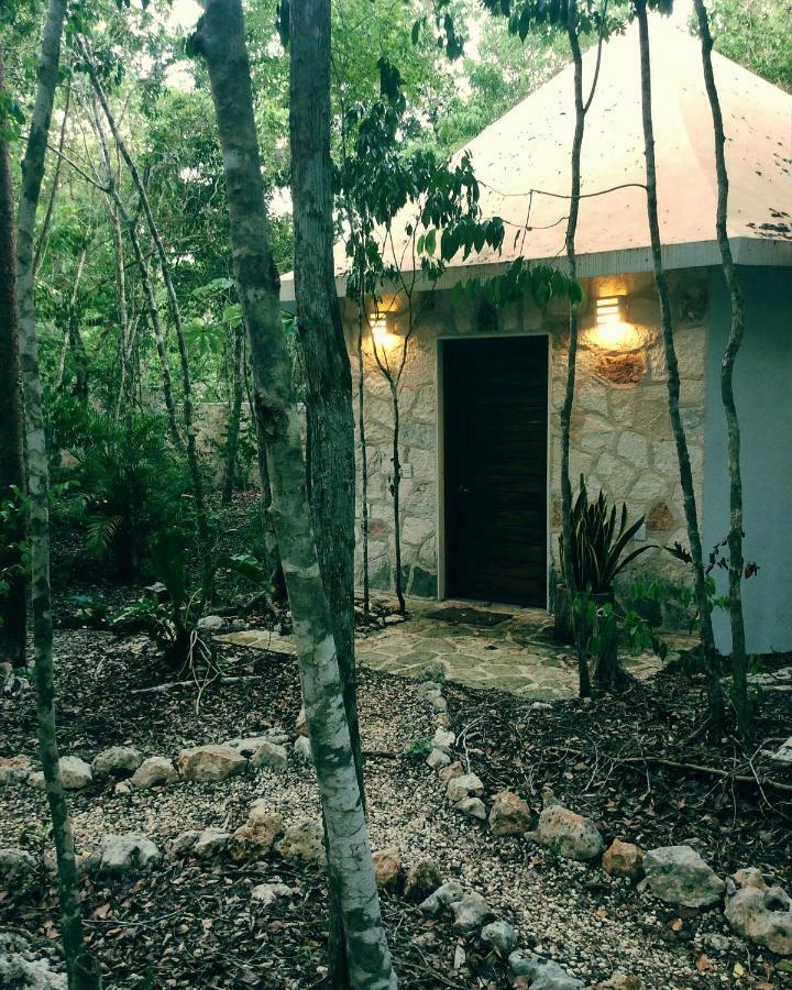 Bed and Breakfast Escarabajo Rojo Tulum Esterno foto